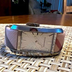 Burberry Womens watch